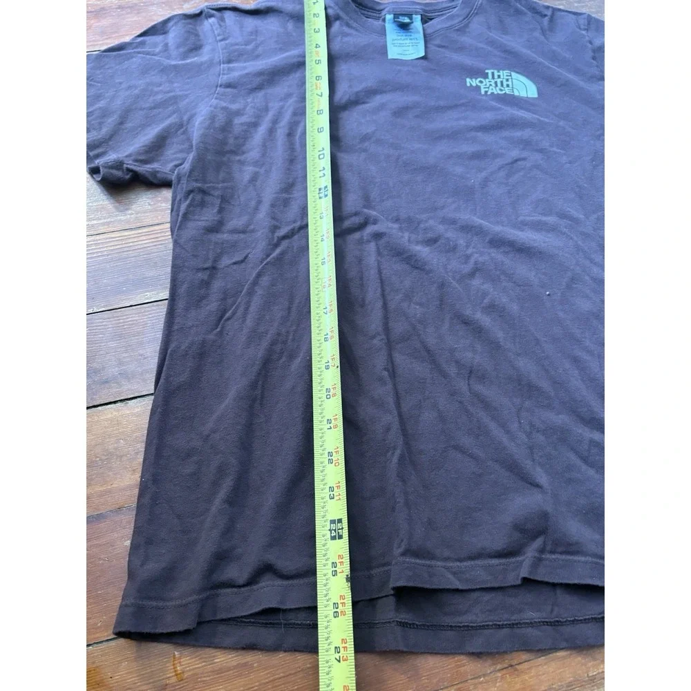 The North Face Graphic T-Shirt Men's Large‎ Brown Circular Design Crew Neck